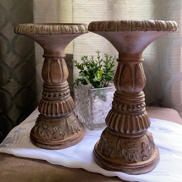 Two ceramic distressed candle holder - Picture 1 of 2